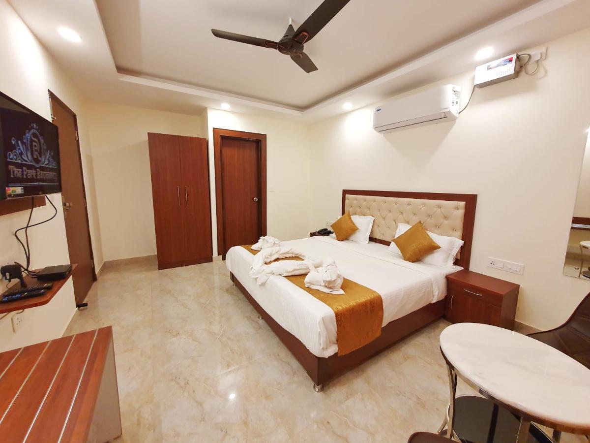Hotel The Park Residency à Dehradun Extérieur photo